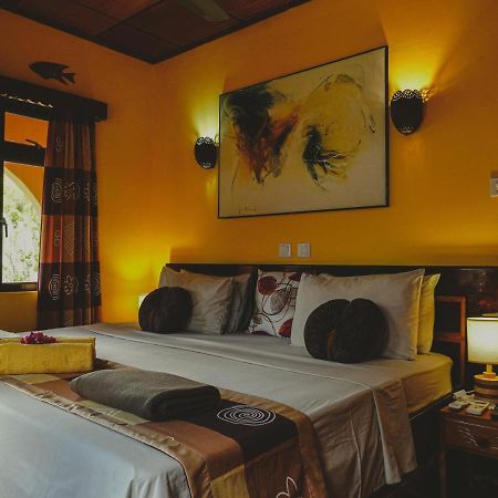 Anse Kerlan Beach Chalets Bagian luar foto