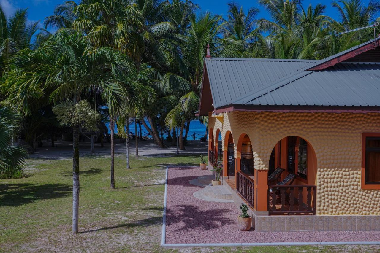 Anse Kerlan Beach Chalets Bagian luar foto