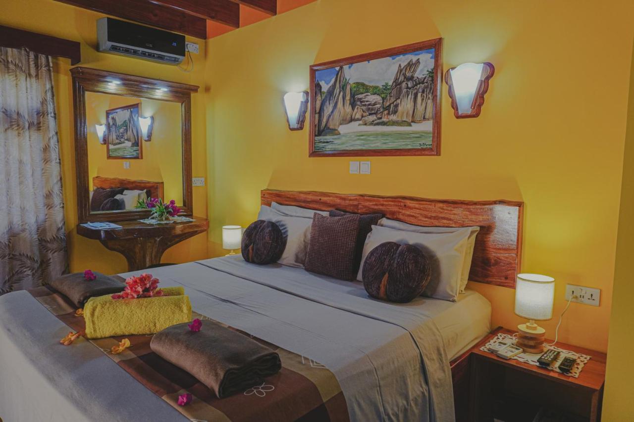 Anse Kerlan Beach Chalets Bagian luar foto