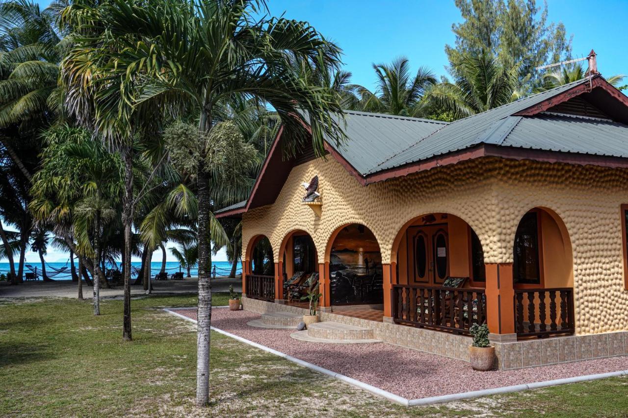 Anse Kerlan Beach Chalets Bagian luar foto