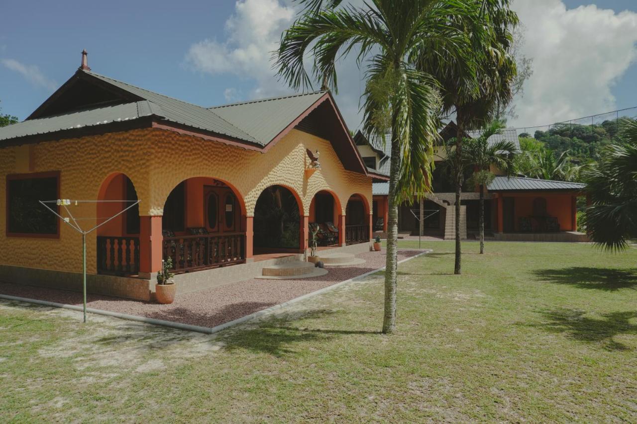 Anse Kerlan Beach Chalets Bagian luar foto