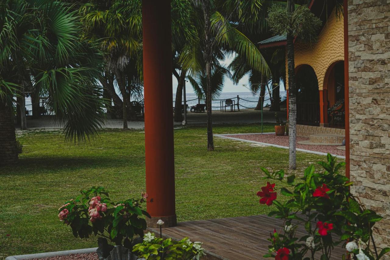 Anse Kerlan Beach Chalets Bagian luar foto
