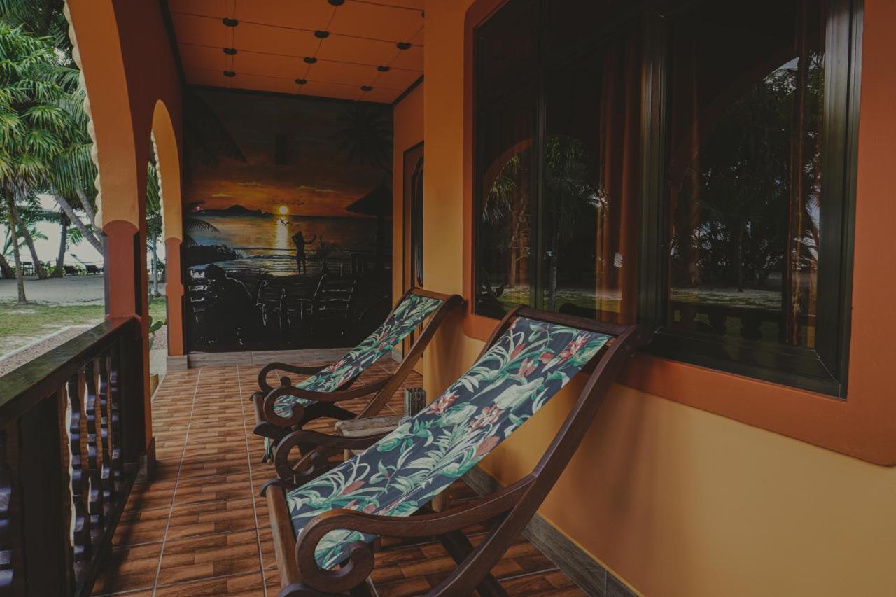 Anse Kerlan Beach Chalets Bagian luar foto