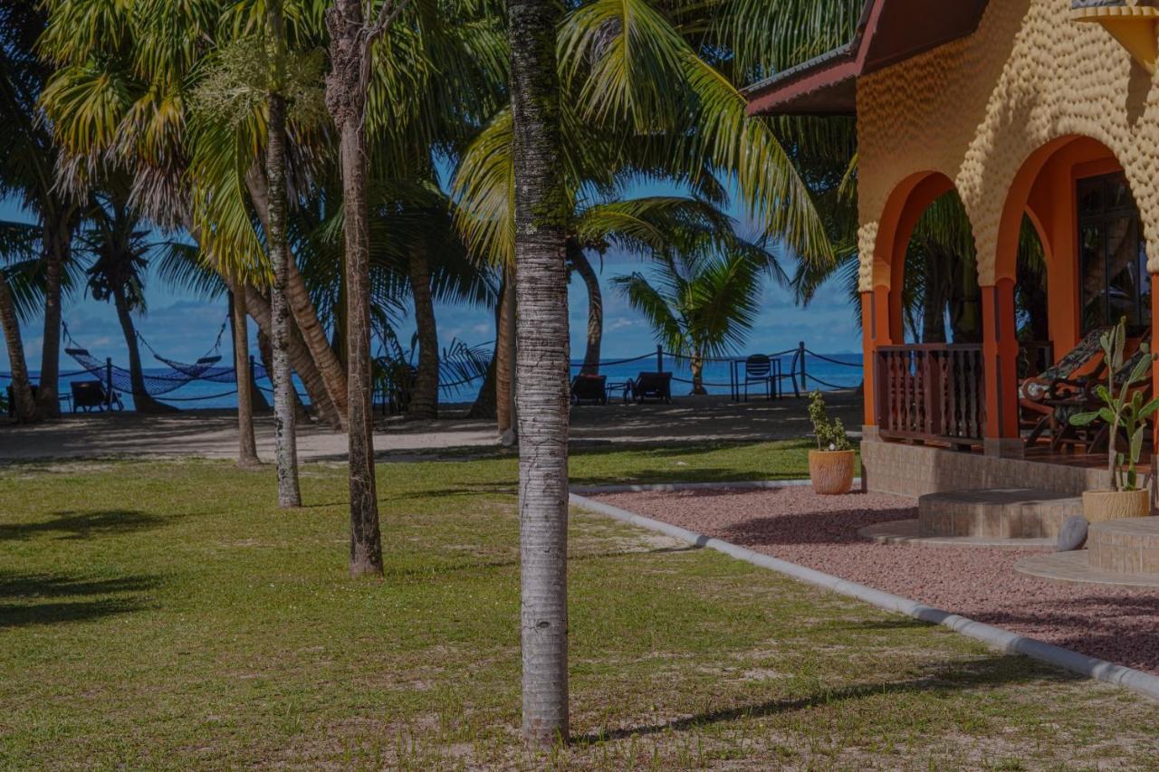 Anse Kerlan Beach Chalets Bagian luar foto